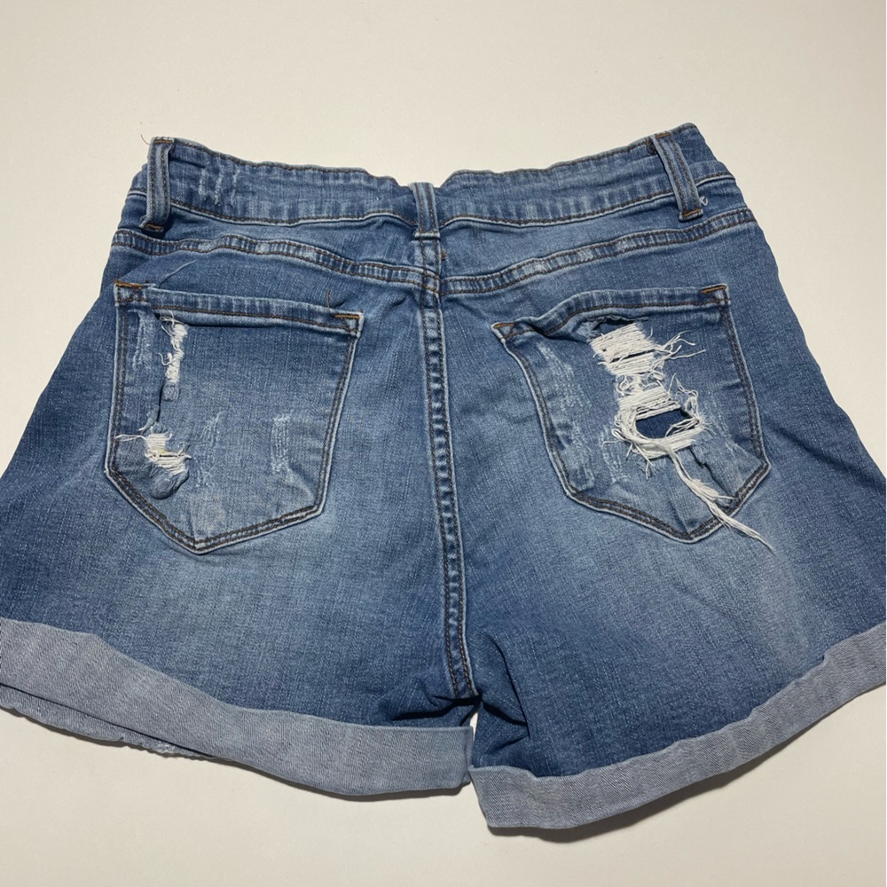 Kancan Ripped Jean shorts - Picture 2 of 3
